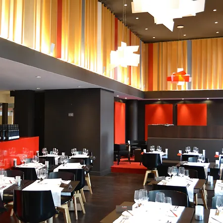 Crowne Plaza By Ihg Hotel 4*