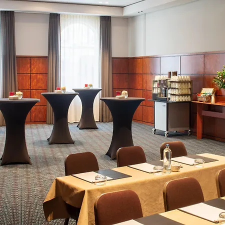 Crowne Plaza By Ihg Hotel Bruges